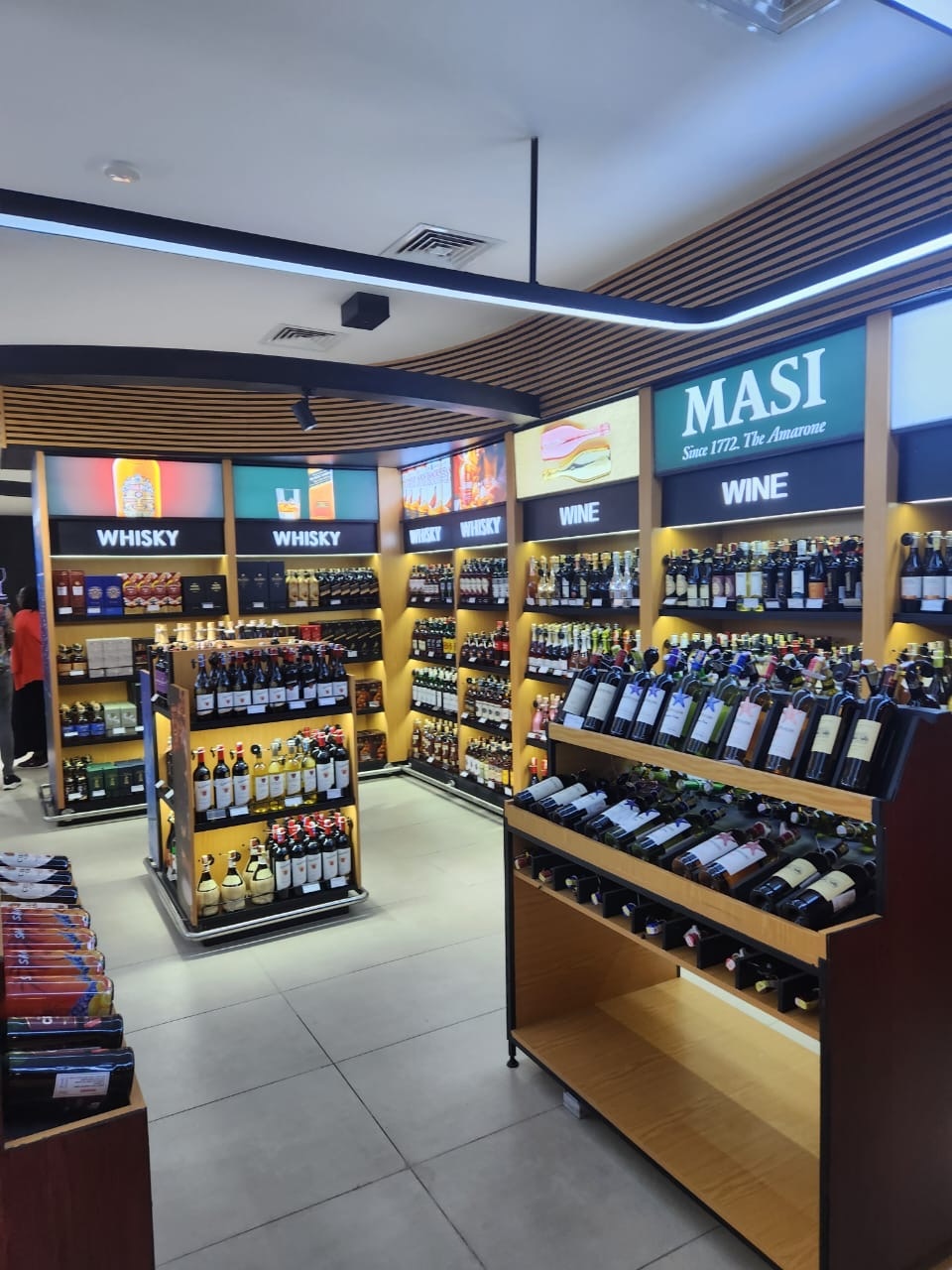 Nairobi Whisky and Wine